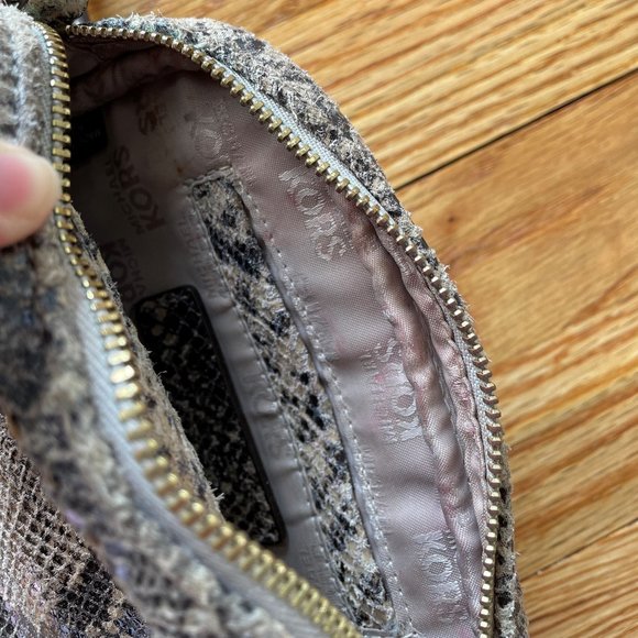 Michael Kors Mini Jet Set Crossbody- Snakeskin Pattern - Picture 6 of 8